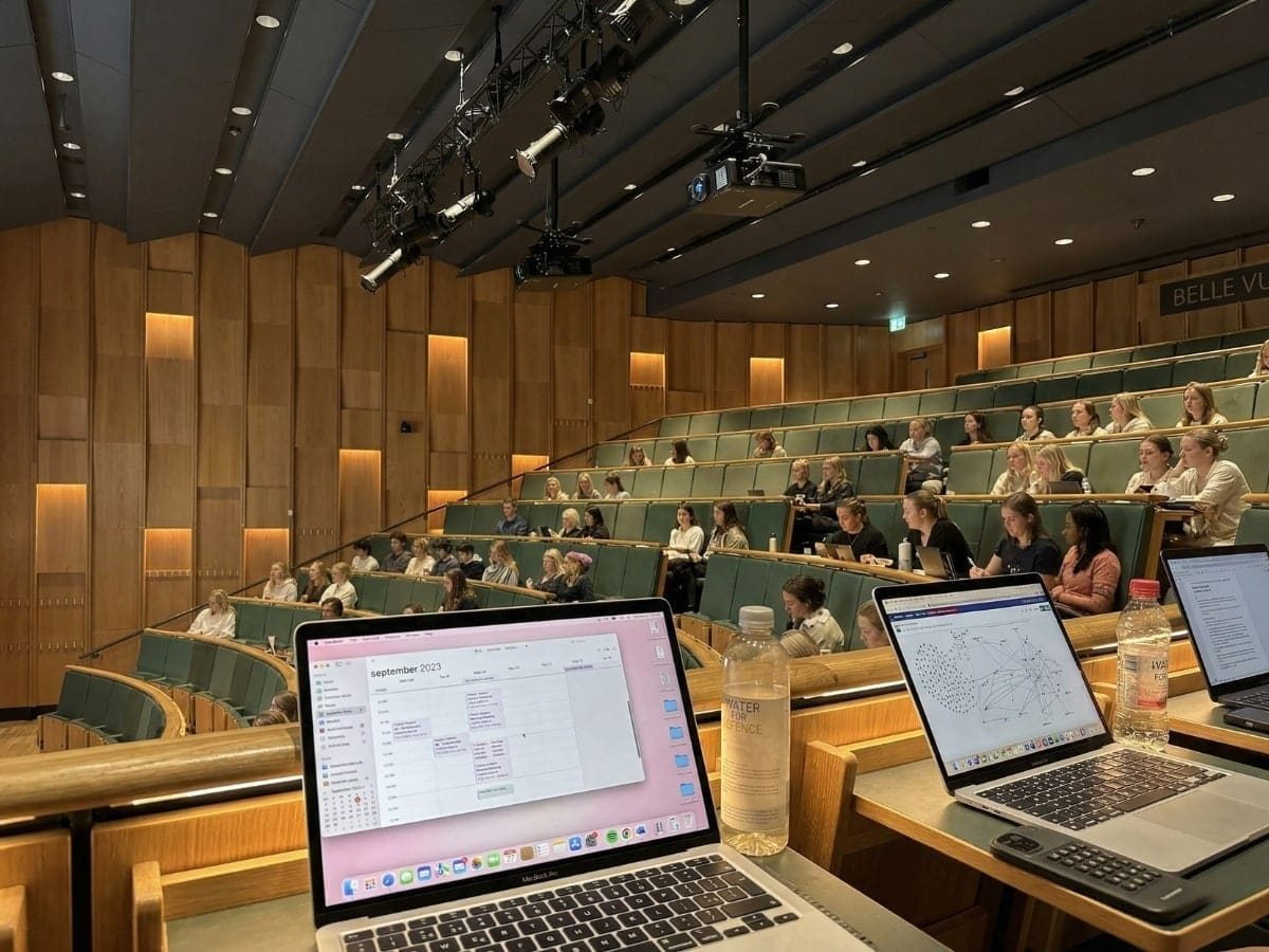 Du học đại học